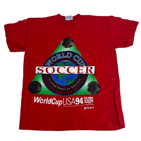The Game Shirts Vintage World Cup Soccer Shirt Mens Large Red 994